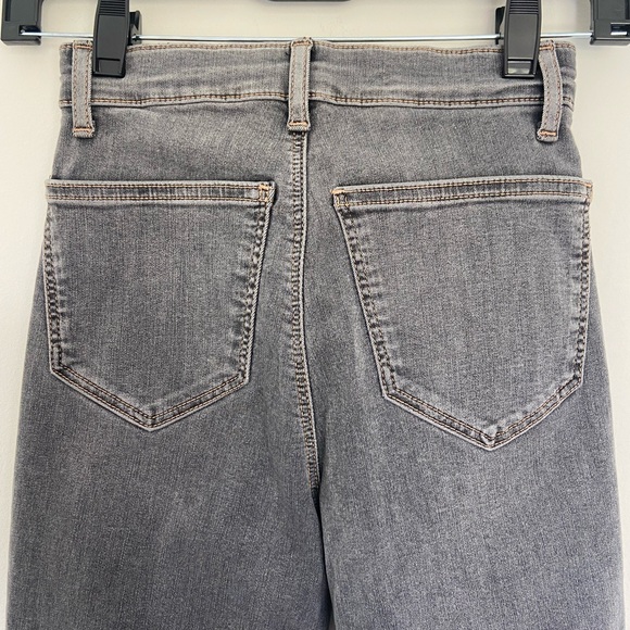 Topshop Super Skinny Grey Joni Jeans - Picture 3 of 3